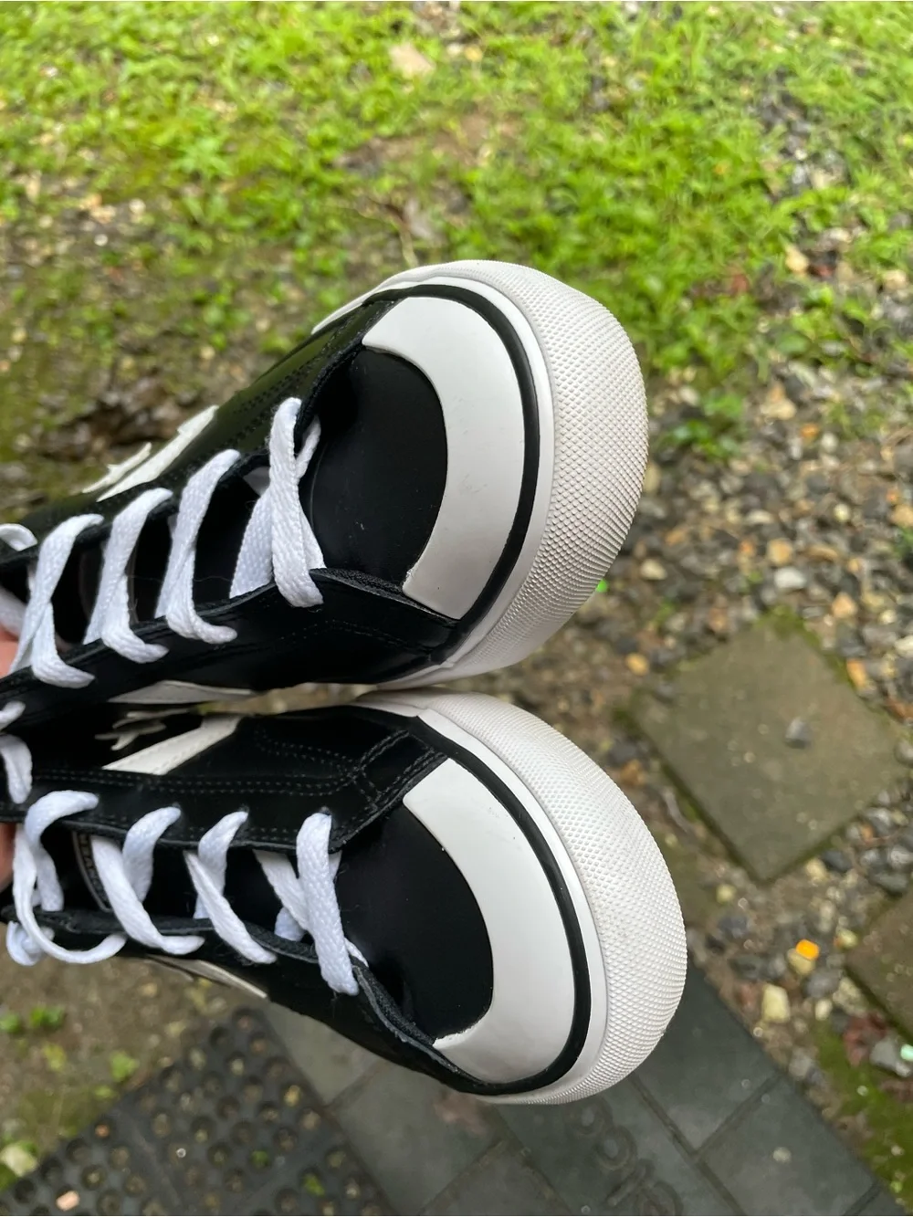 Converse One Star Black Leather Sneakers Size 5 Youth